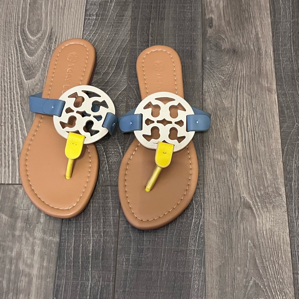TB Style Sandals